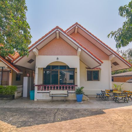 Hotel OYO 570 Seaside Hua Hin Exterior foto